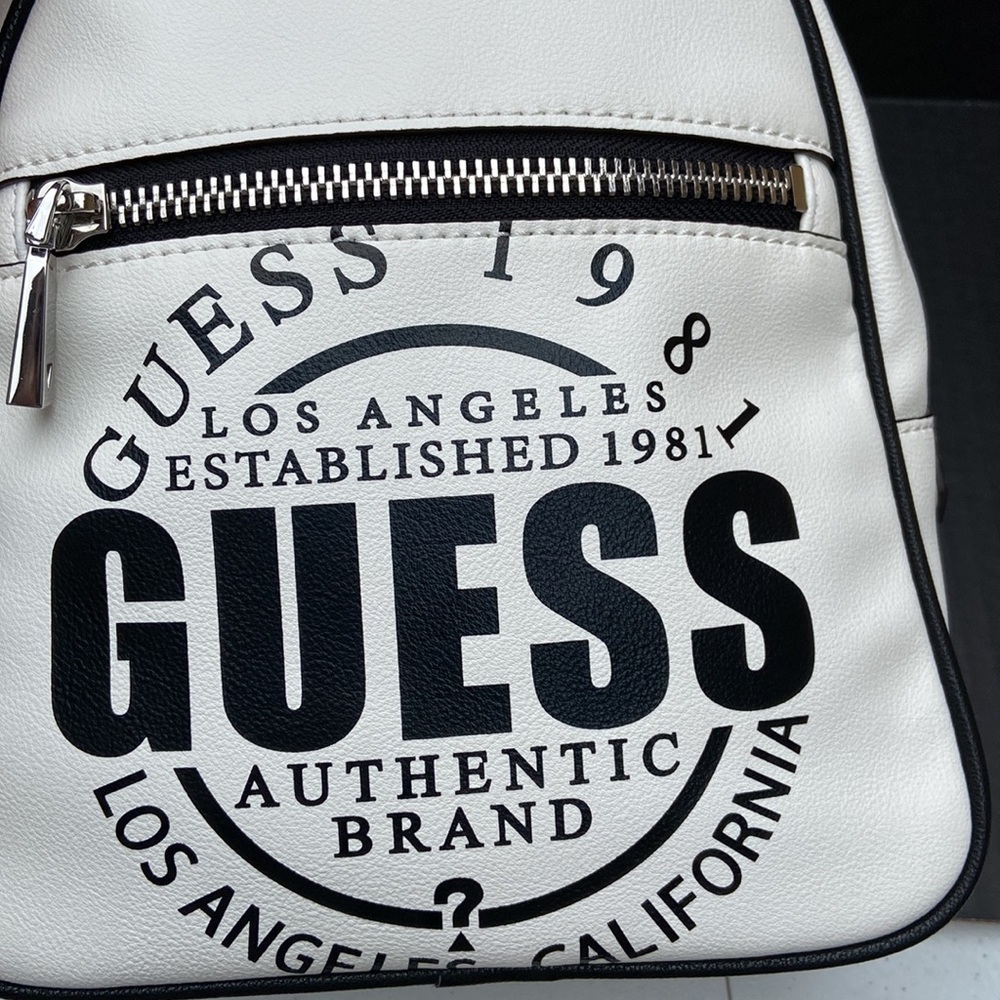 New GUESS Kalipso Logo Backpack - Picture 6 of 11